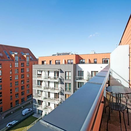 Marine Studio With Balcony And Parking By Tyzenhauz Gdańsk Kültér fotó